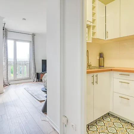 Apartmán 2 Pieces Cosy Et Paisible - Avec Balcon - 324b