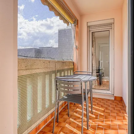 2 Pieces Cosy Et Paisible - Avec Balcon - 324b * Rueil-Malmaison